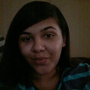 Meet your Posher, Desiree